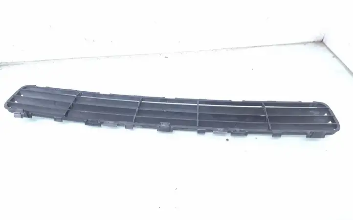 Toyota Avensis T250 (2006 - 2009) 5311205060C Нижняя решетка переднего бампера — фото 3