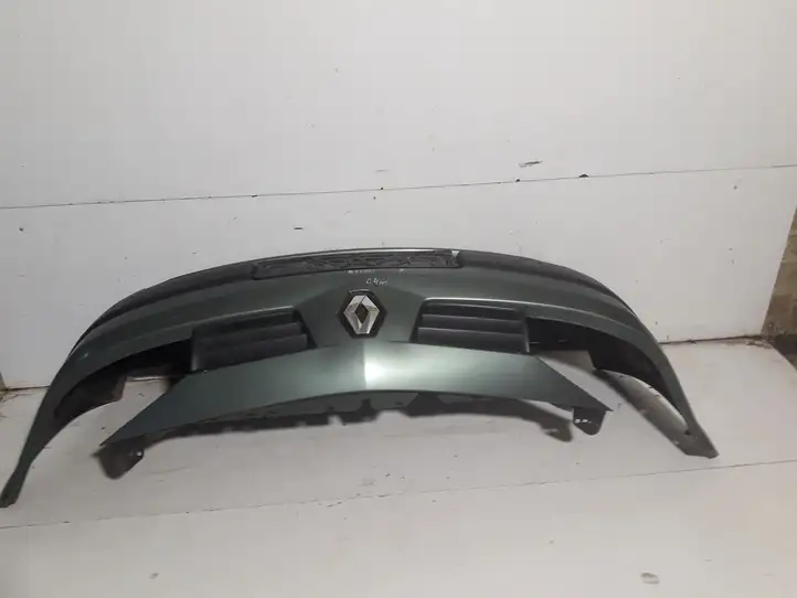 Renault Megane II (2002 - 2005)   Передний бампер