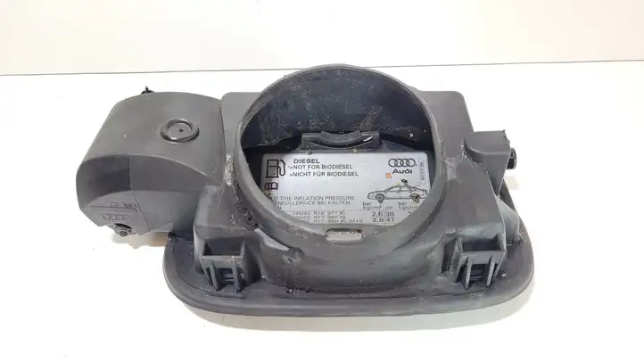 Audi A6 S6 C6 4F (2004 - 2008) 4F0010395 Крышка топливного бака — фото 3