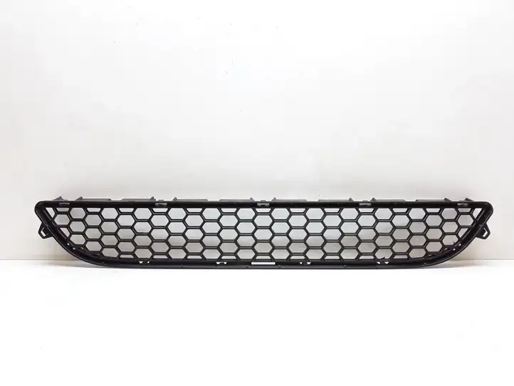 Volvo V60 (2010 - 2013) 30795022 Нижняя решетка переднего бампера — фото 1