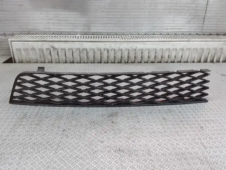 Ford Galaxy (2000 - 2006)  7M5854687 Нижняя решётка (из трех частей)