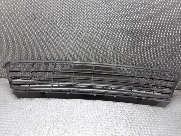 Peugeot 406 (1999 - 2006) 9630405270 Нижняя решетка переднего бампера — фото 1