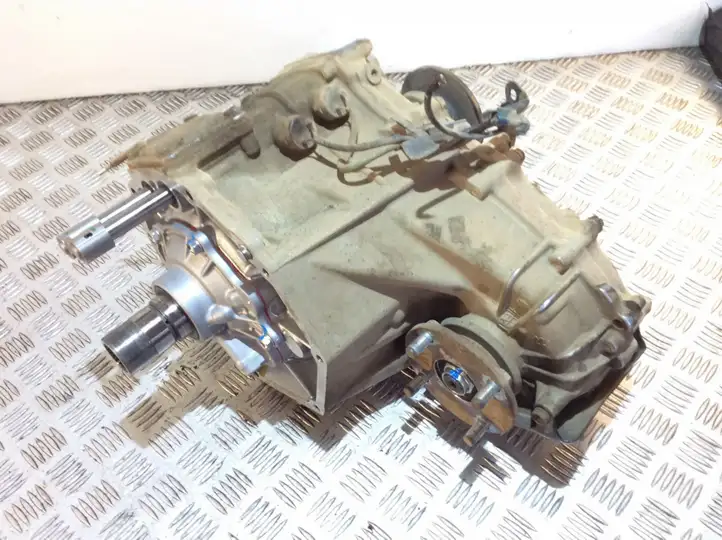 Toyota Hilux (AN10, AN20, AN30) (2011 - 2015) 3501071190 Раздаточная коробка — фото 2