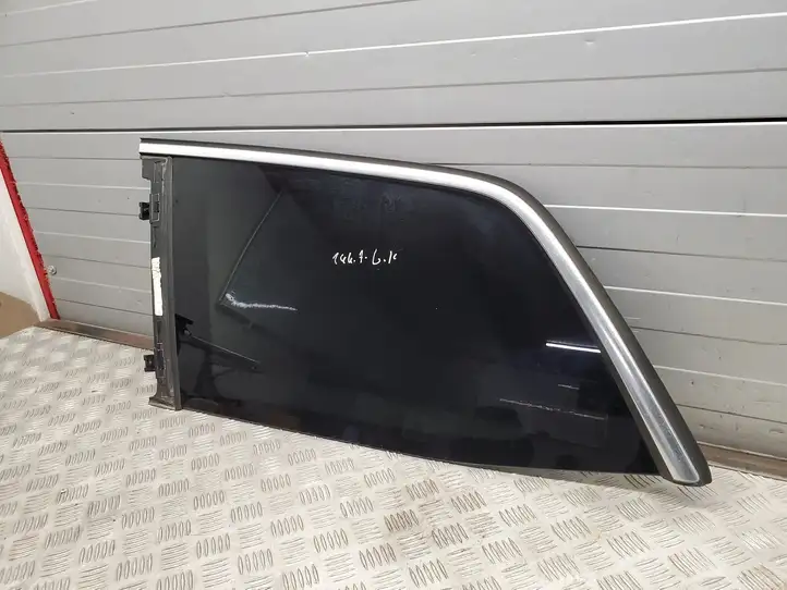 Mercedes-Benz GL X166 (2013 - 2019) A1666700150 Заднее боковое стекло — фото 1