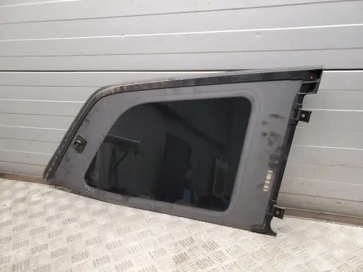 Mercedes-Benz GL X166 (2013 - 2019) A1666700150 Заднее боковое стекло — фото 2