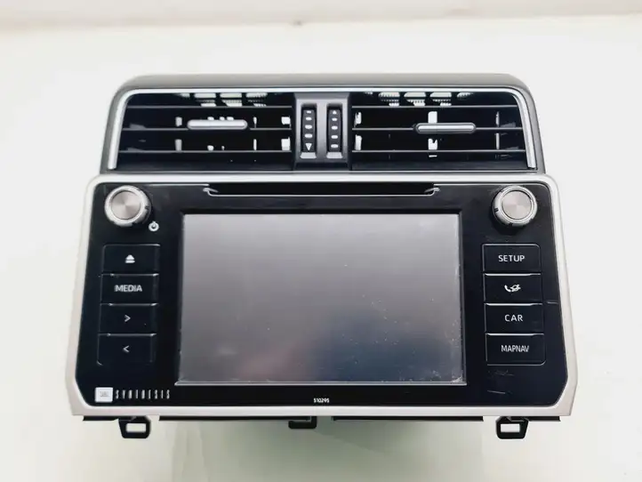 Toyota Land Cruiser (J150) (2009 - ) 8614060B60 Магнитола / мультимедийная система — фото 1