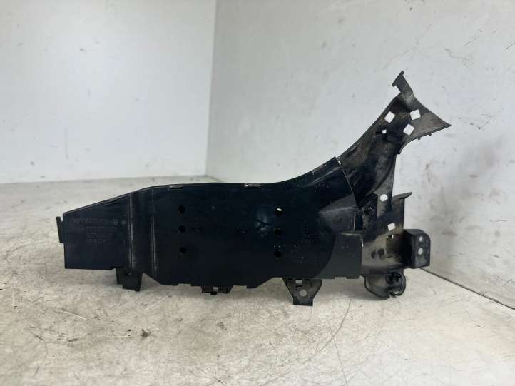 5Q0971615L Volkswagen Golf VII Kita variklio skyriaus detalė