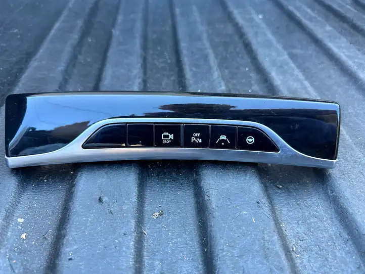 Mercedes-Benz S W222 (2013 - ) A2229057705 Кнопка парктроника — фото 1