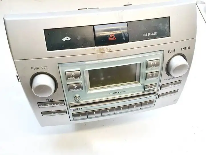 Toyota Corolla Verso AR10 (2004 - 2009) 861200f010 Магнитола / мультимедийная система — фото 1