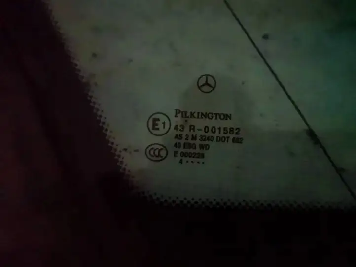 Mercedes-Benz C W203 (2000 - 2007) Заднее боковое стекло — фото 2