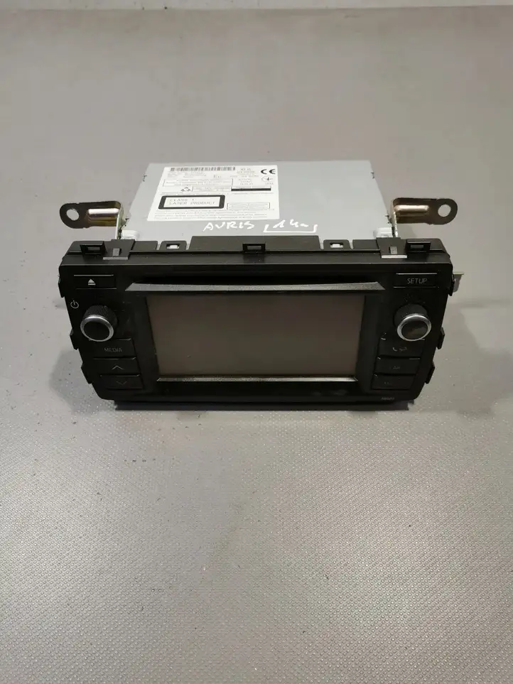 Toyota Auris E180 (2012 - 2018) 8614002030 Магнитола / мультимедийная система — фото 1