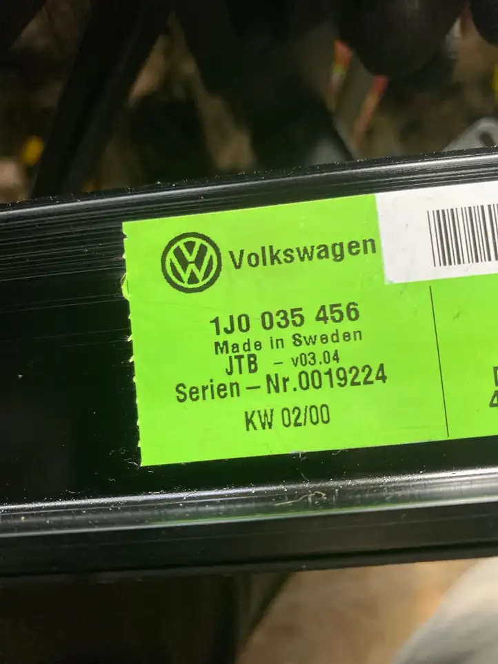 Volkswagen Golf IV (1998 - 2005) 1J0035456 Усилитель звука — фото 6