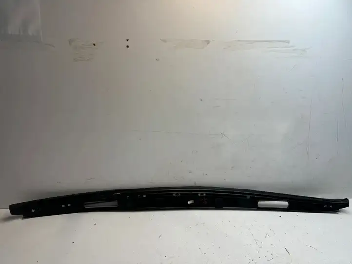 Bentley Continental (2003 - 2017) 3W7853955 Накладка стоек лобового стекла — фото 3