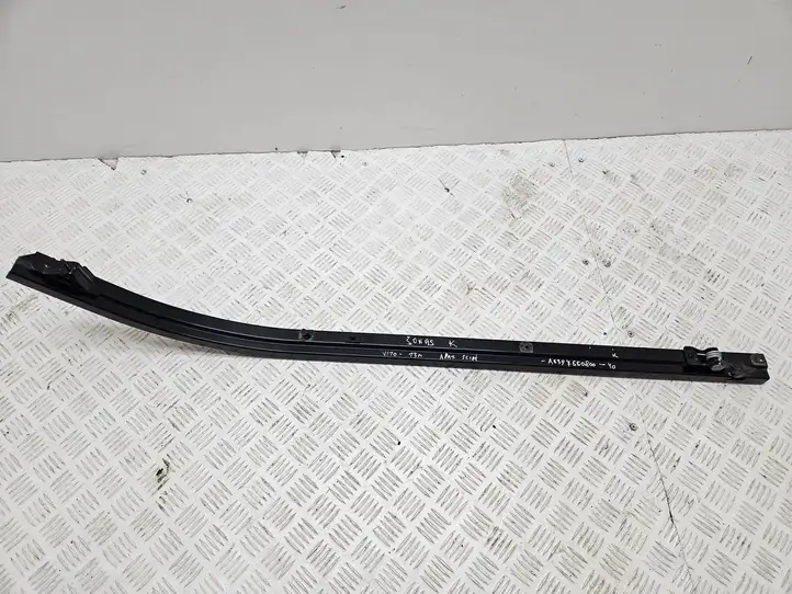 Mercedes-Benz Vito Viano W639 (2010 - 2015) A6397660800 Нижняя направляющая раздвижной двери — фото 1