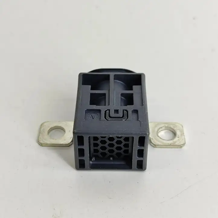 Audi A3/S3 8Y (2020 - ) 4N0915519 Реле защиты аккумулятора — фото 3