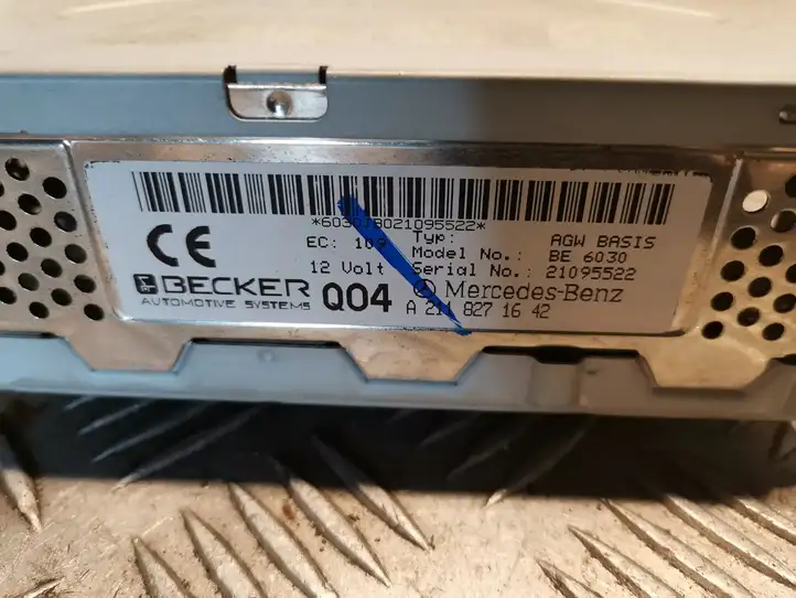 Mercedes-Benz E W211 (2002 - 2009) 2118271642 Усилитель звука — фото 4