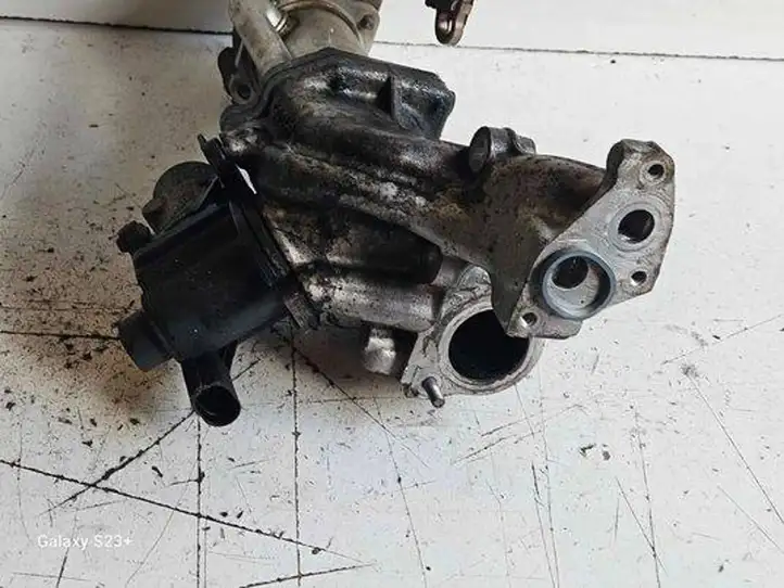 Nissan Note (E11) (2006 - 2014) 8200545260 Охладитель клапана EGR — фото 3