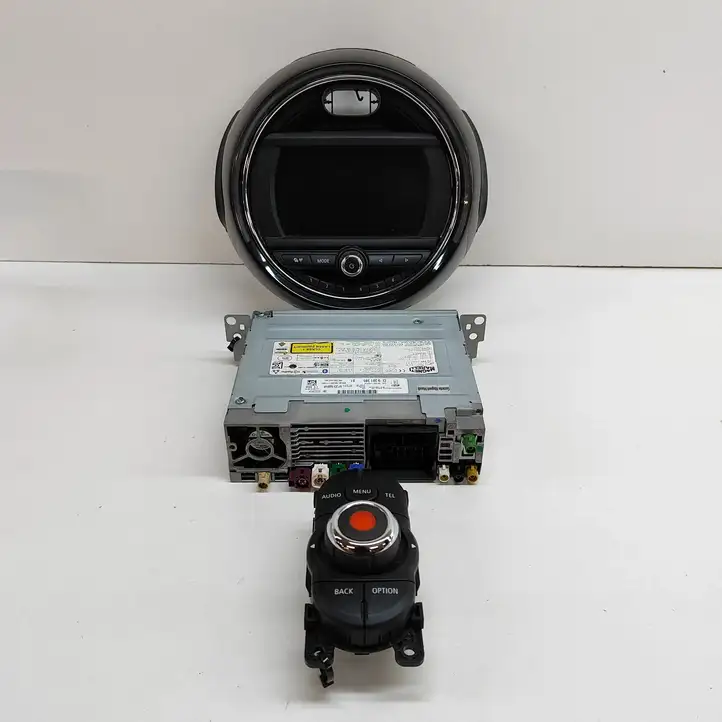 Mini One Cooper F56 F55 (2012 - 2022) 9381305 Магнитола / мультимедийная система — фото 1