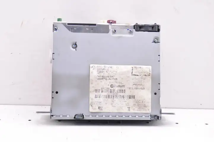 BMW 1 F20 F21 (2011 - 2019) 9310461 Магнитола / мультимедийная система — фото 3