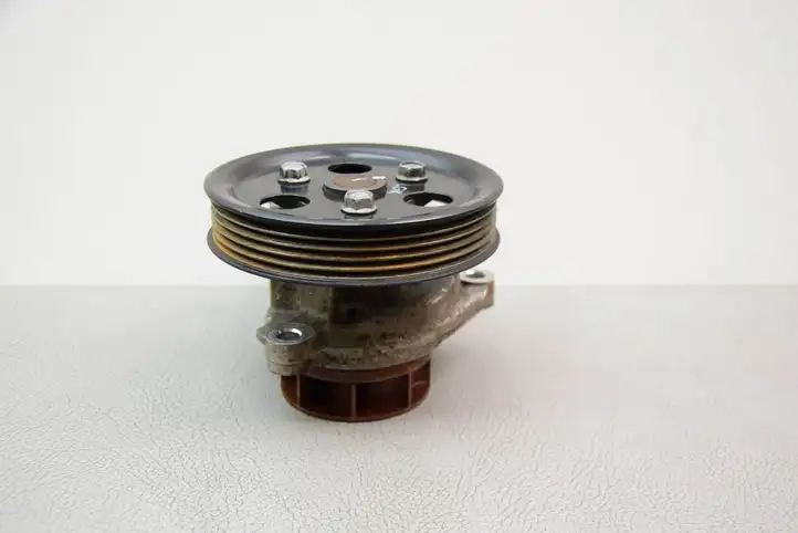 Kia Optima (2015 - 2018) Шкив помпы — фото 5