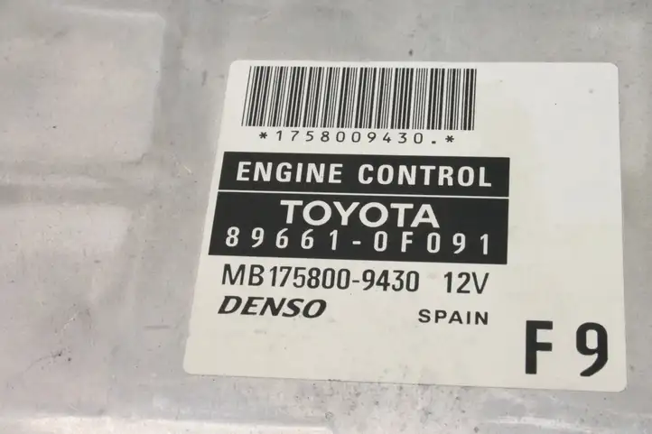 Toyota Corolla Verso E121 (2004 - 2007) 896610F091 Комплект системы зажигания — фото 2