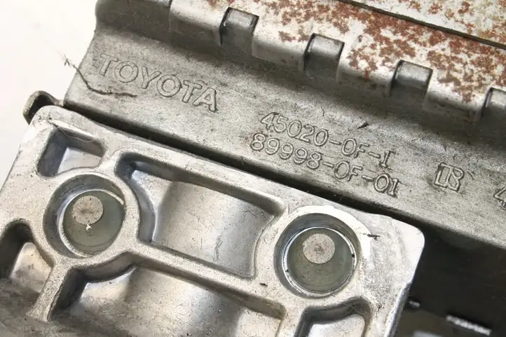 Toyota Corolla Verso E121 (2004 - 2007) 896610F091 Комплект системы зажигания — фото 9