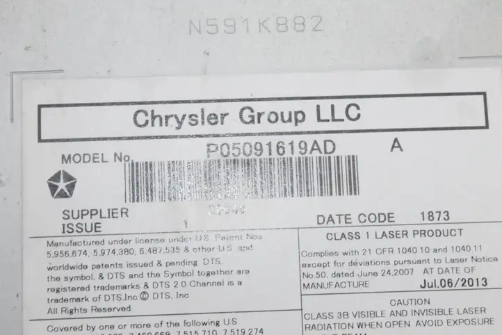Chrysler Grand Voyager V (2010 - 2016) P05091619AD Магнитола / мультимедийная система — фото 8