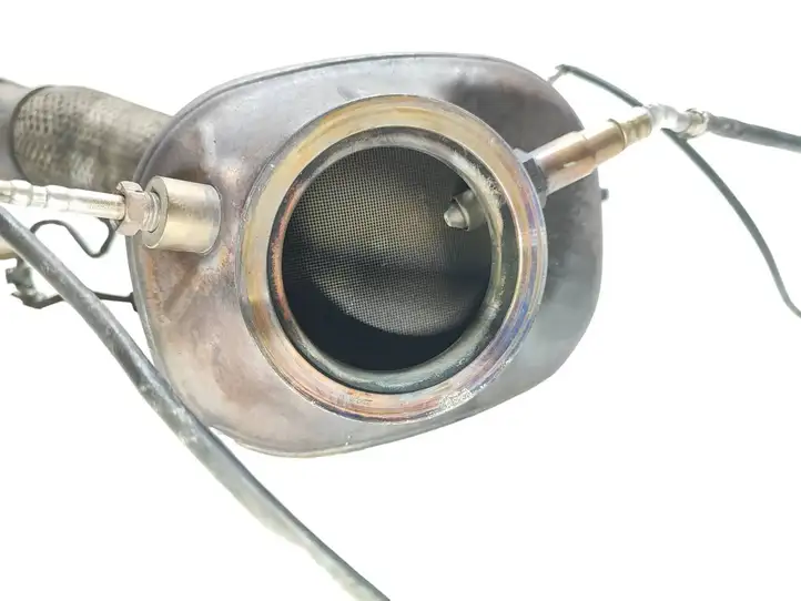 BMW 5 F10 F11 (2009 - 2016) 8571820 Катализатор / DPF / FAP — фото 4