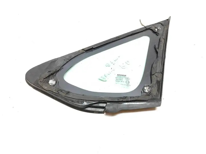Toyota Auris 150 (2006 - 2012) 43R00097 Треугольное стекло кузова — фото 2
