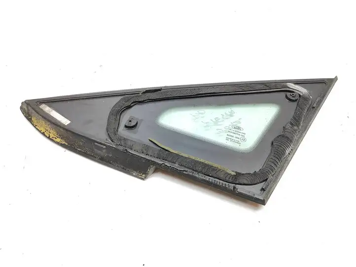 Ford Fiesta (2006 - 2008) 8A61A29710A Треугольное стекло кузова — фото 2
