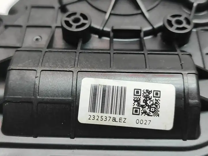 Kia Sorento (2017 - 2020) 2325378LEZ Замок крышки багажника — фото 4
