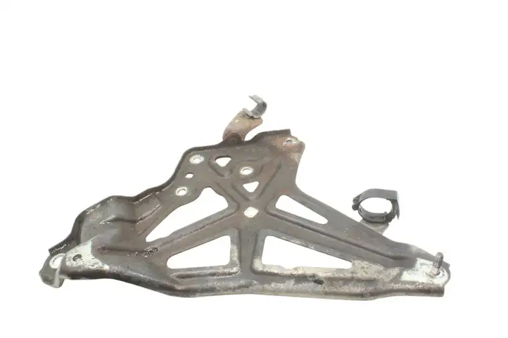 Lexus RX 330 - 350 - 400H (2008 - 2012) G901948010 Кронштейн аккумулятора гибридного автомобиля — фото 1