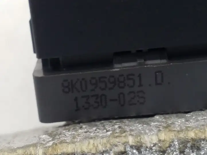 Audi A4 S4 B8 8K (2007 - 2011) 8K0959851D Кнопка стеклоподъемников — фото 2