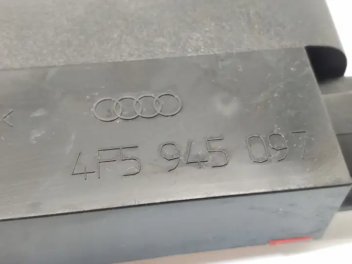 Audi A6 S6 C6 4F (2008 - 2011) 4F5945097 Дополнительный стоп фонарь — фото 4
