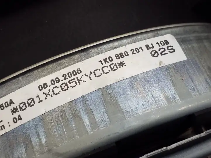 Volkswagen Golf Plus (2004 - 2008) 1K0880201BJ Подушка безопасности руля — фото 4