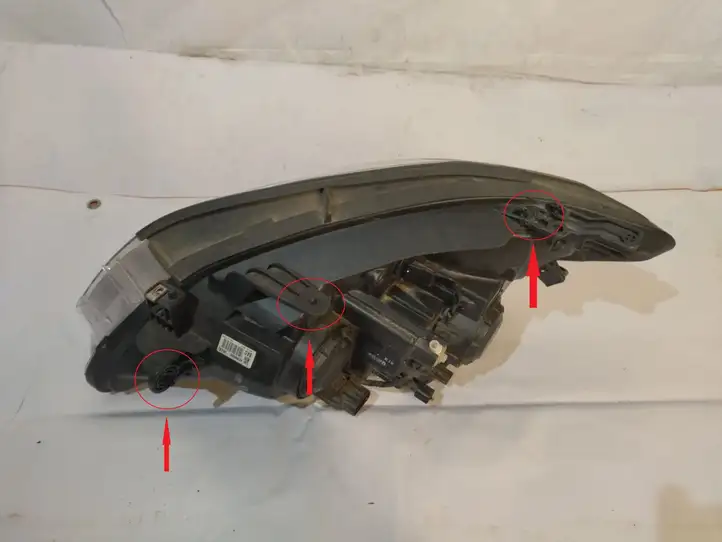 Buick Encore I (2012 - 2019) 42359596 Передняя фара — фото 7