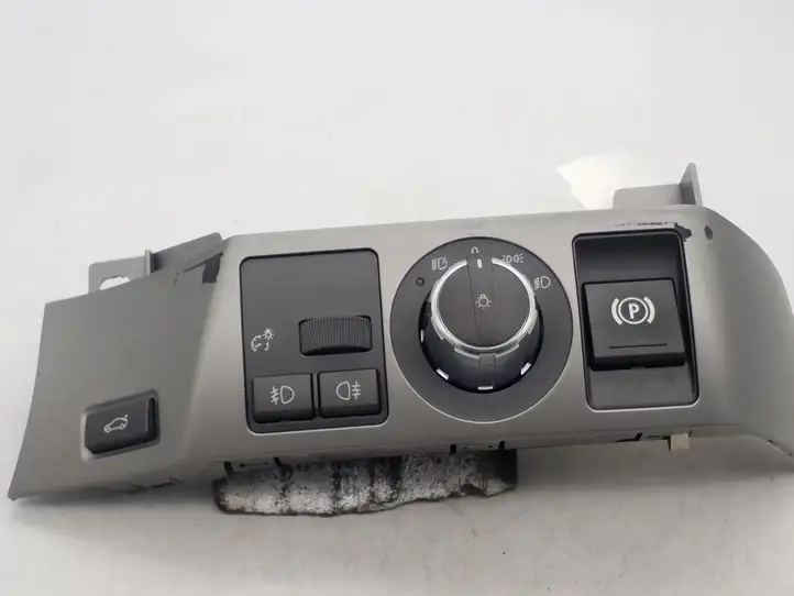 BMW 7 E65 E66 (2001 - 2008) 694199702 Включатель фонарей — фото 1
