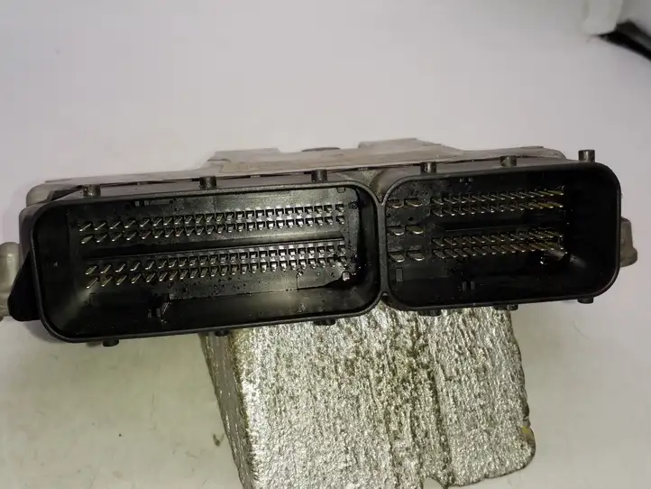Ford Focus (2015 - 2019) FM5A12A650ADB Блок управления двигателем (ECU) — фото 5