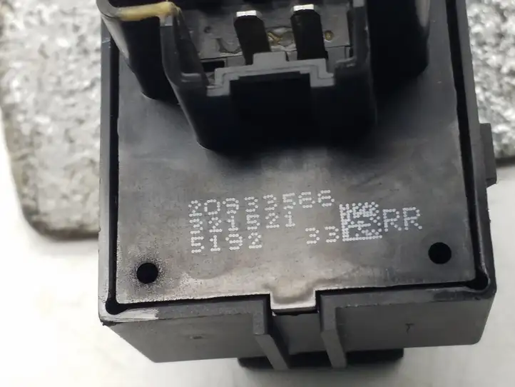 Buick Encore I (2012 - 2019) 20933566 Кнопка стеклоподъемников — фото 3