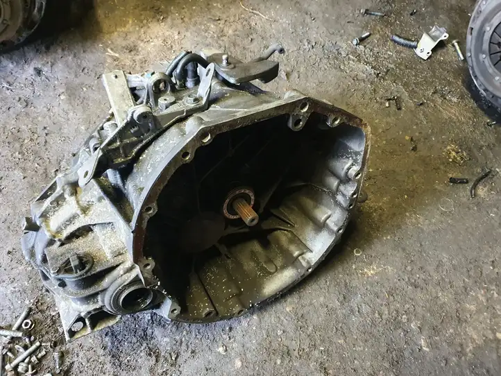 Nissan Qashqai (2006 - 2010) JG70 Механическая коробка передач, 6 передач — фото 1
