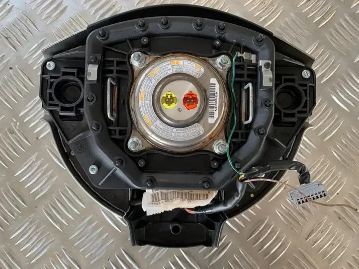 Nissan Qashqai (2006 - 2010) Подушка безопасности руля — фото 3