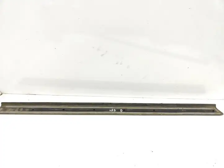 Audi A3/S3 8P (2008 - 2013) 8P3853492E Внутренняя отделка переднего порога — фото 4