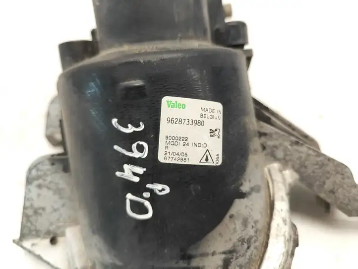 Peugeot 206 (1998 - 2012) 9628733980 Передняя противотуманная фара — фото 6