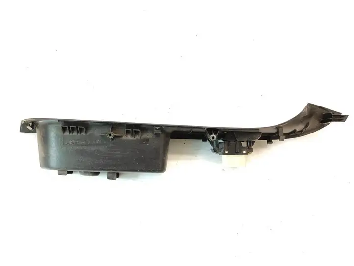 Mazda 6 (2002 - 2005) GJ6A684L1 Кнопка стеклоподъемников — фото 6