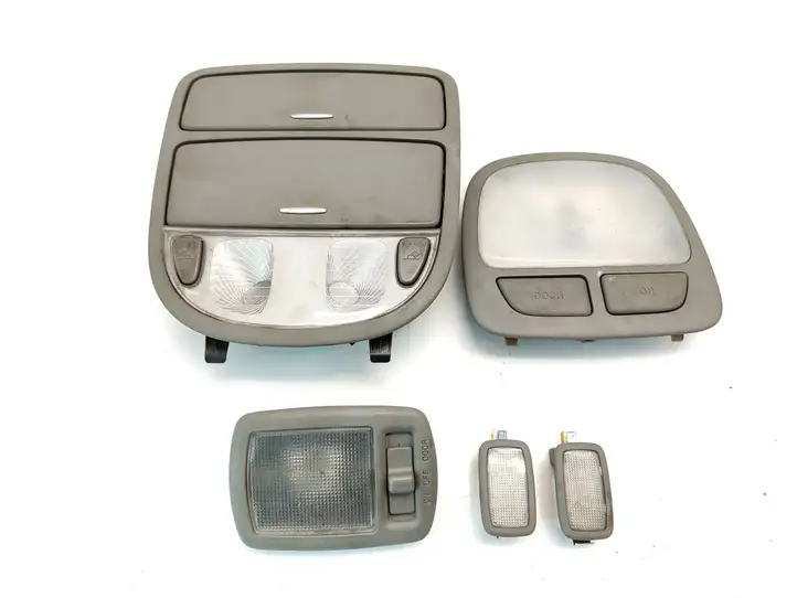 Hyundai Santa Fe (2005 - 2009) 928002BXXX Передняя подсветка — фото 1