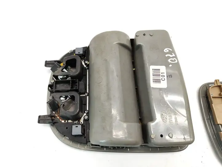 Hyundai Santa Fe (2005 - 2009) 928002BXXX Передняя подсветка — фото 9