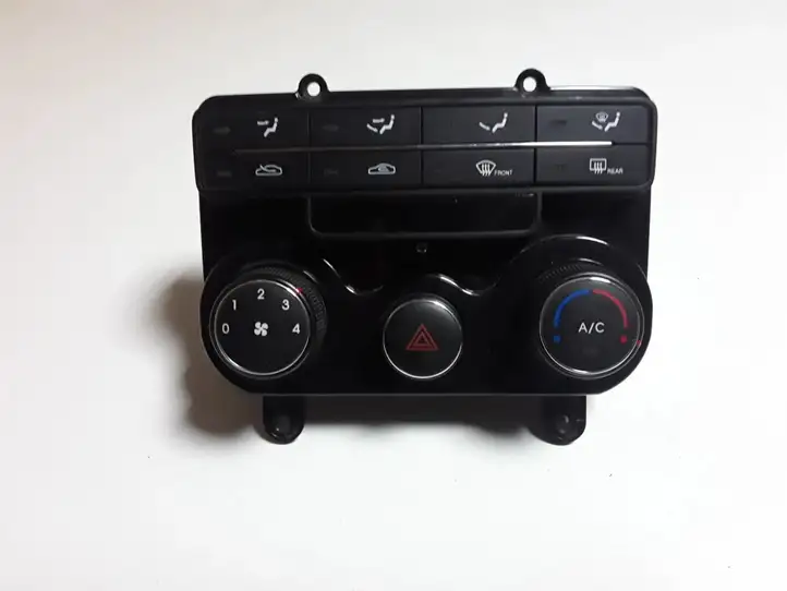 Hyundai i30 (2007 - 2012) 972502L170 Блок управления кондиционером — фото 1