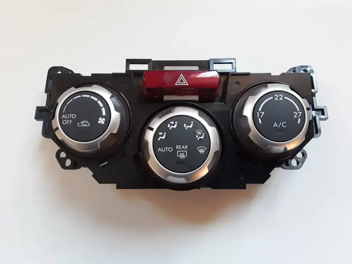 Subaru Forester SH (2008 - 2013) 72311SC260 Блок управления кондиционером — фото 1