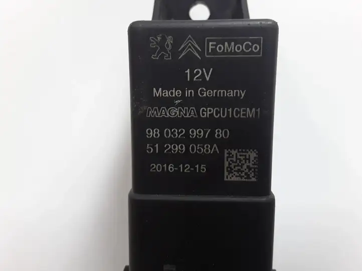 Ford S-MAX (2015 - ) 9803299780 Реле накала свечей — фото 3