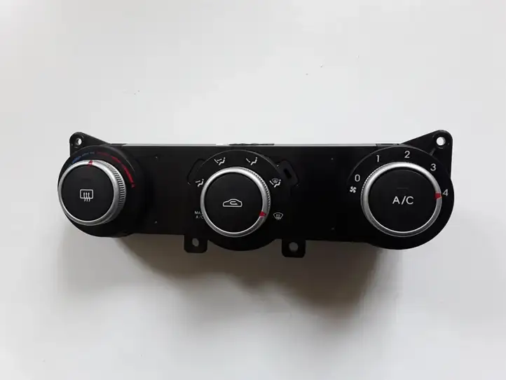 Kia Ceed (2006 - 2010) 972501HXXX Блок управления кондиционером — фото 1